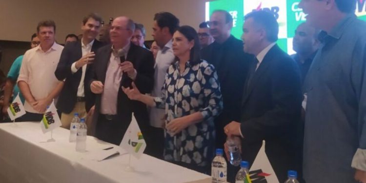 Enfraquecido, Braide busca aproximação com o Governo do Estado