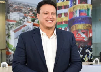 São Luís/MA – Camarão comemora encerramento do programa de escolas cívico-militares