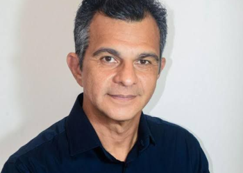 São Luís/MA – Sem carisma, Luciano Façanha tenta se impor no grito