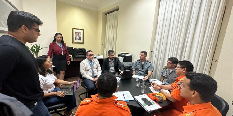 São Luís/MA – Corpo de Bombeiros participa de reunião de planejamento para ampliação de Colégios Militares 2 de julho e Tiradentes no Estado