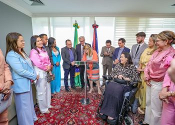 SÃO LUÍS/MA – ASSEMBLEIA LEGISLATIVA E UFMA FIRMAM PARCERIA EM PROL DE AÇÕES DE COMBATE A POBREZA