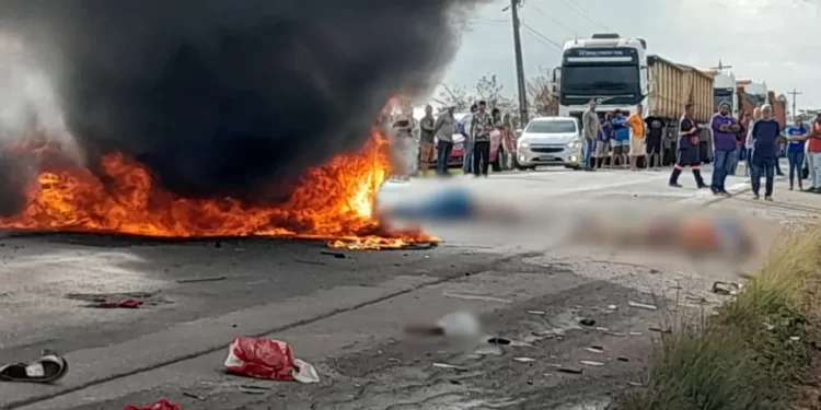 Arari/MA – Quatro pessoas da mesma família morrem em acidente na BR-222, no Maranhão