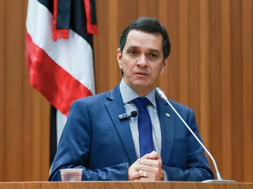 FNDE: Ricardo Arruda destaca prazo pela retomada de obras paralisadas