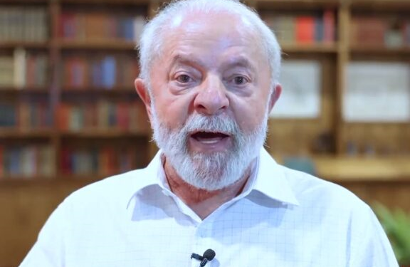 Brasília – Lula quer antecipar R$ 10 bi para compensar perdas de estados e municípios com ICMS