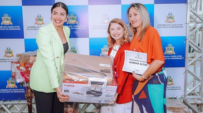 Assembleia entrega kits de equipamentos a Procuradorias da Mulher de Câmaras Municipais