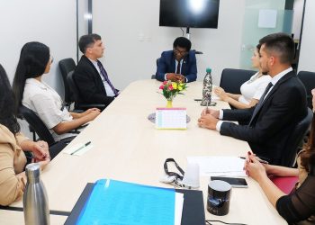 Juiz maranhense recomenda uso da linguagem simples à equipe do gabinete