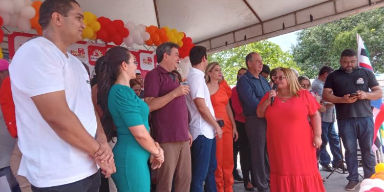 A Prefeita de Lima Campos Dirce Prazeres Estava Presente à Celebração dos 62 anos de São Mateus/MA