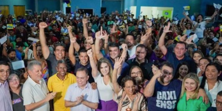 Ex-chefe de gabinete de Fábio Gentil se une à oposição em Caxias