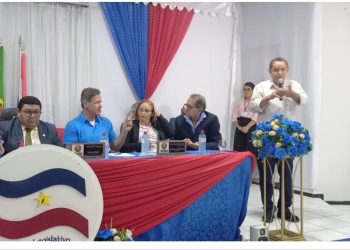 PRESIDENTE DA CÂMARA DE VEREADORES DE SÃO BENEDITO DO RIO PRETO, “MIRIM” PARTICIPA DO ANIVERSÁRIO DE 75 ANOS DA CIDADE.
