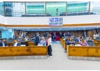 Alema promulga decreto e resolução sobre indicação e escolha de conselheiros do TCE/MA   