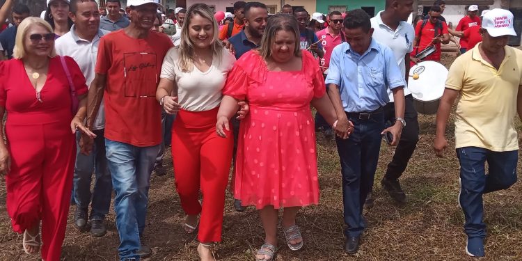 A cidade de Coroatá esteve em festa com a entrega da Clínica Sorrir e do Restaurante Popular