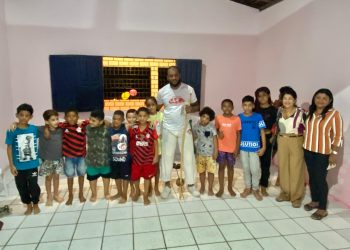 Fátima Araújo inaugura novo polo do projeto de capoeira Criança Feliz no bairro Santo Antônio