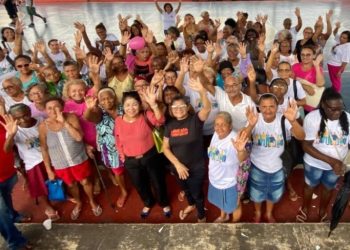 Projeto Guerreiras da Melhor Idade abre Maio Laranja com evento na praça do João de Deus