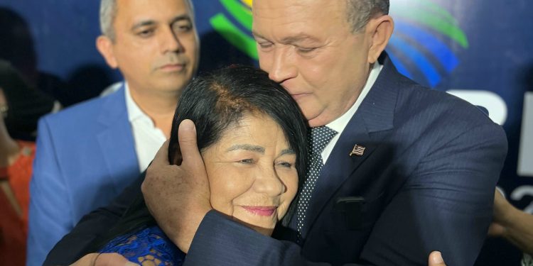 Fátima Araújo prestigia abertura da reunião do Grupo de Trabalho de Economia Digital do G20