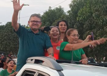 Em Matões do Norte, prefeito Solimar Alves reúne milhares de pessoas durante inauguração do Comitê Central 