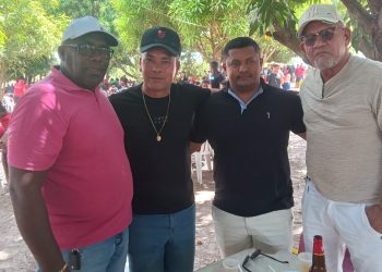 Mega festa consagra vitória do prefeito eleito Valdenir Diniz e seu vice, Gabriel do Tuda em Olinda Nova do Maranhão.