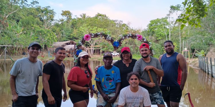 Melhoria do atrativo turístico no Rio Carrapicho, Quilombo Juraraitá em Bequimão/Ma.