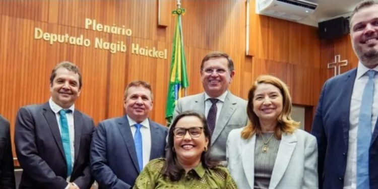 Andreia Rezende é eleita por unanimidade 1º vice da ALEMA