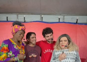 Bequimão deu boas risadas com o espetáculo “Pão com Ovo”!