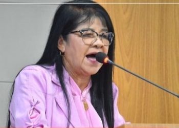 Vereadora Fátima Araújo comemora aprovação de mais 04 projetos de lei de sua autoria