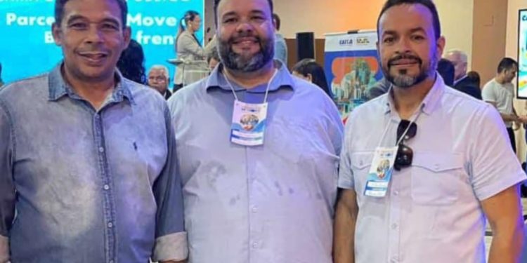 Dr. GUILHERME, PREFEITO ELEITO DE PRIMEIRA CRUZ PARTICIPA DO PRIMEIRO ENCONTRO DE GESTORES ELEITOS E REELEITOS DO MARANHÃO.