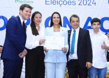Naila Gonçalo e Milton Gonçalo, prefeitos eleitos de Bacabeira e Santa Rita, receberam seus diplomas em uma cerimônia realizada ontem, 6 de dezembro.
