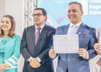 Iracema Vale prestigia diplomação dos eleitos em Paço do Lumiar e destaca confiança na nova gestão