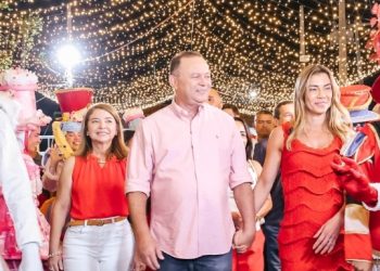 Iracema Vale prestigia abertura da Vila Encantada no Ipem, dentro do ‘Natal dos Sonhos’