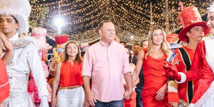 Iracema Vale prestigia abertura da Vila Encantada no Ipem, dentro do ‘Natal dos Sonhos’