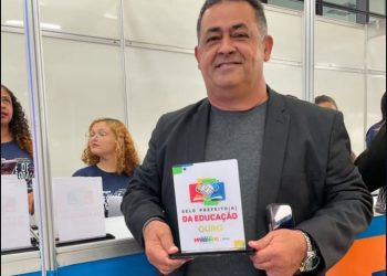 Prefeito Bezaliel Albuquerque participa do Prêmio Escola Digna em São Luís