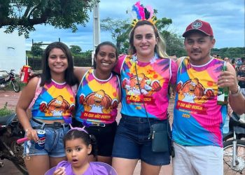 Vereadora Helyca Lustosa aproveita animação do Carnaval 2025 em Magalhães de Almeida com o “Bloco dos que não bebem”.