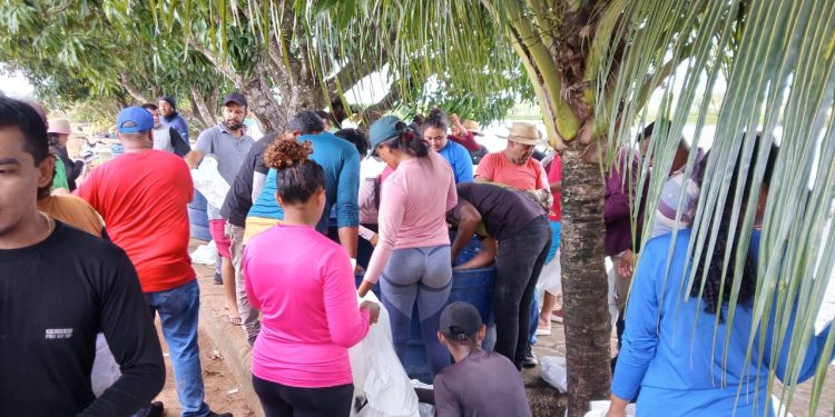 Prefeitura de Matões do Norte realiza entrega de peixes na zona rural durante a Páscoa Solidária