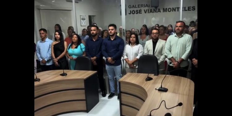 Câmara Municipal de Mata Roma foi palco da cerimônia de posse dos novos secretários municipais que irão compor a gestão 2025–2028