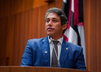 Osmar Filho destaca liderança de Brandão: “Confio que tomará a decisão mais correta”