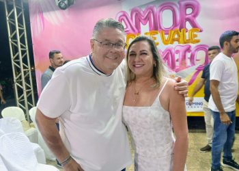 Prefeito Kléber Tratorzão realiza grande festa do Dia das Mães com sorteio de prêmios e muita emoção em São Domingos do Maranhão