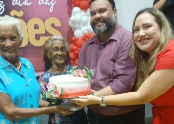 Prefeito Dr. Guilherme realiza grande festa das mães em Primeira Cruz com homenagens, música e emoção