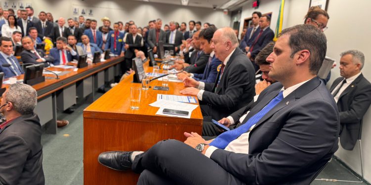 Marcha dos Prefeitos: Orleans reforça compromisso com os municípios durante evento em Brasília