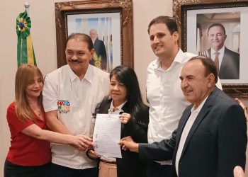 Fátima Araújo é empossada como Secretária Adjunta de Estado da Articulação Política 