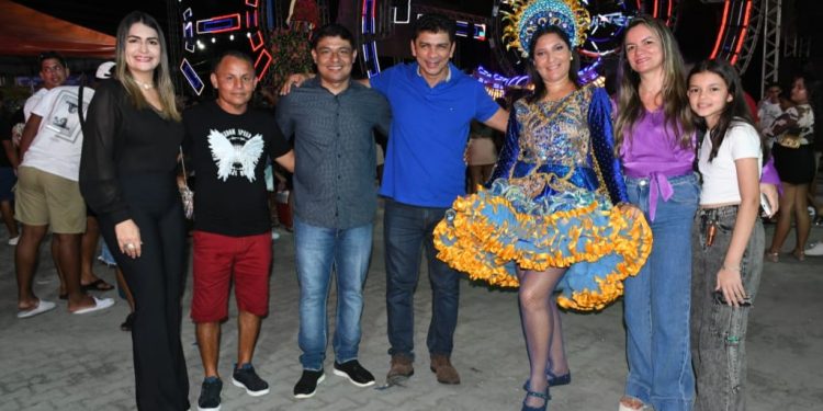 Prefeito Aldo Brown realiza o maior São João da região em Porto Rico do Maranhão: tradição, cultura e emoção na Praça da Bíblia!