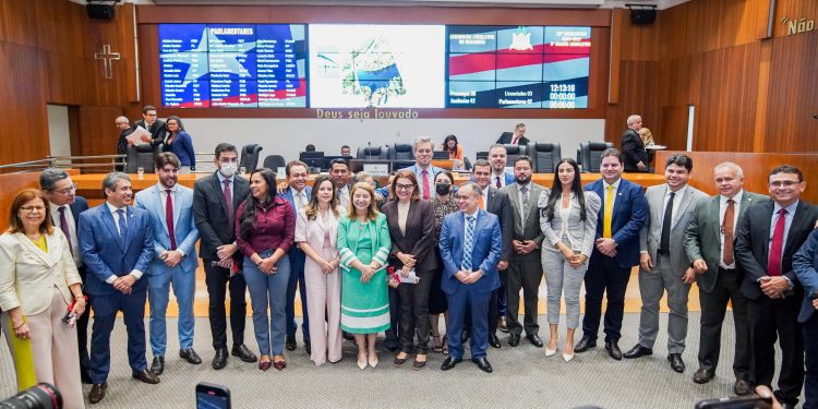 Catulé destaca unidade da base governista na Assembleia ao agradecer eleição para Terceira Vice-Presidência
