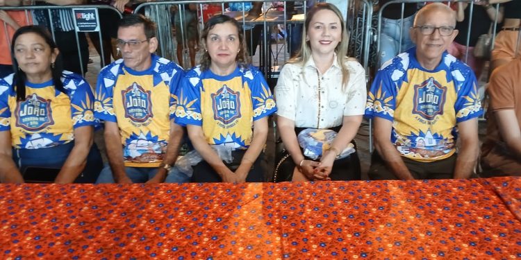 Milagres do Maranhão abre com sucesso o Arraiá Danado de Bão 2025 com muita cultura, tradição e público animado.