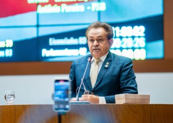 Antônio Pereira pede seriedade à oposição e afirma que Brandão é líder natural da sucessão estadual