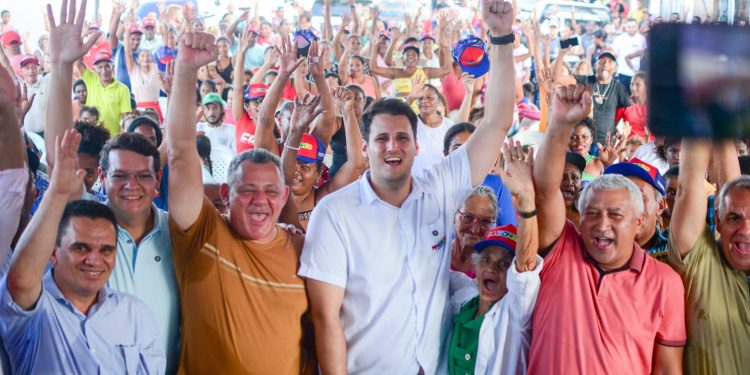 Pindaré-Mirim comemora aniversário de 102 e recebe mais obras estaduais com presença de Orleans Brandão