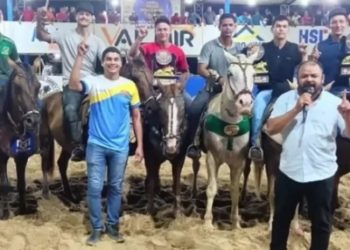 16ª Vaquejada da Arena “Bom Que Dói”reúne vaqueiros de todo o Maranhão e é marcada por sucesso de público e grandes atrações em Presidente Sarney