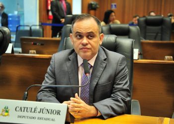 Catulé Júnior detona oposição: “Estão incomodados porque perderam os privilégios”