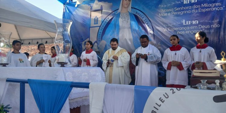 Festejo de Nossa Senhora dos Milagres reúne multidão e emociona fiéis em Milagres/MA