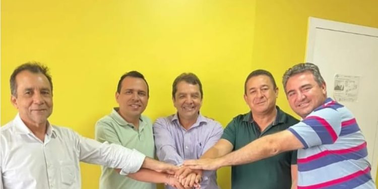 Prefeitos Ary Menezes, de Nova Olinda do Maranhão, e Zé Ricardo, de Junco do Maranhão fecham parceria com Hilton Gonçalo no seu projeto para senador em 2026