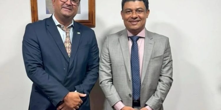 Em Porto Rico, prefeito Aldo Brow se destaca como um exemplo de administração municipal eficiente.