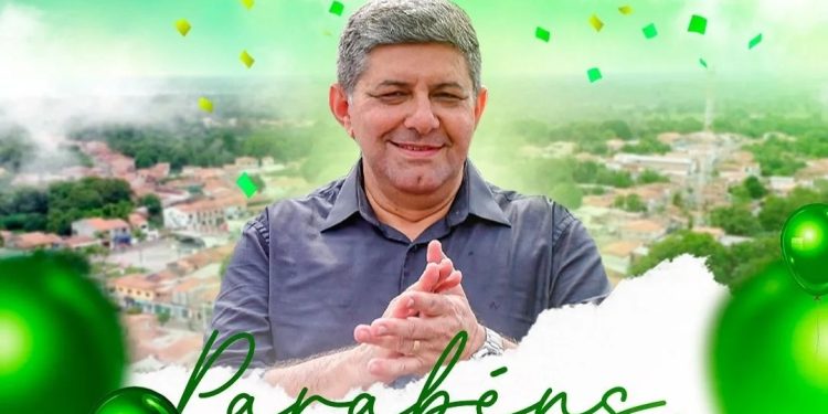 Linielda e Eldo Jorge parabenizam prefeito Nilton Everton pelo seu aniversário