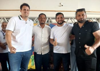 Em Centro Novo do Maranhão, Orleans Brandão e Júnior Garimpeiro entregam 758 cartões do programa Maranhão Livre da Fome e anunciam novas obras para o município